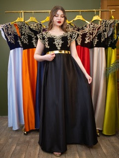 Robe Leila